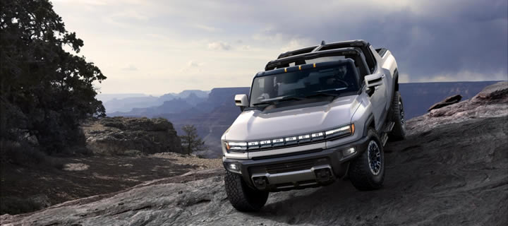 GM Unveils HUMMER EV - A Pickup Truck that Accelerates to 60 mph in 3 Seconds